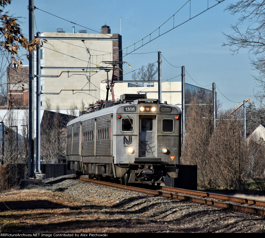 NJT 1306